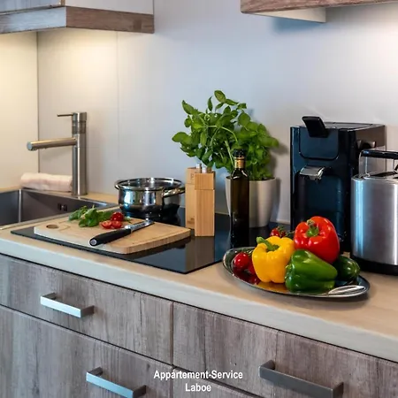 Ferienhaus Hausboot Canoga Laboe