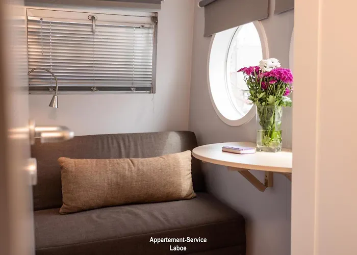 Hausboot Canoga Casa de Férias *